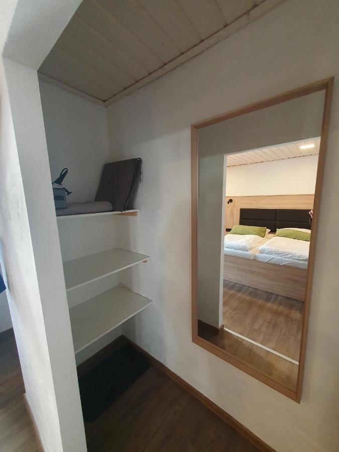 Bleibe In Der Brandgasse Bed & Breakfast Alken Ngoại thất bức ảnh